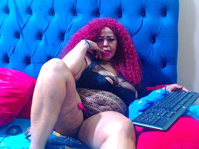 Ebonycandy10 live cam preview