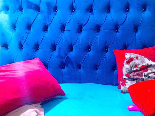Ebonycandy10 live cam preview