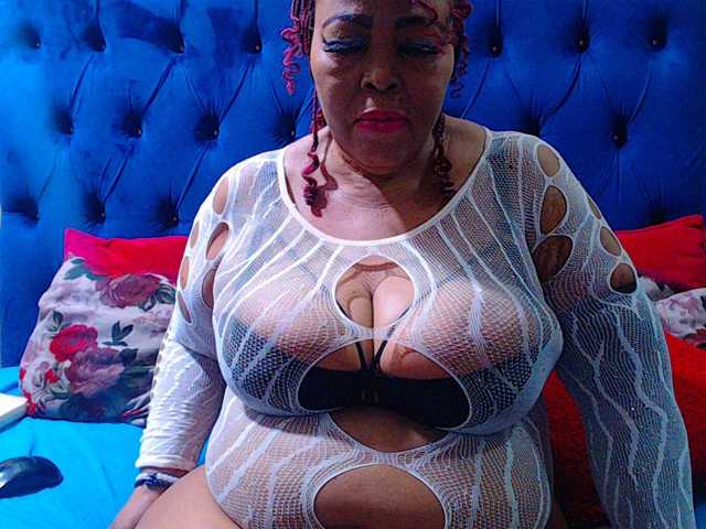 Ebonycandy10 live cam preview