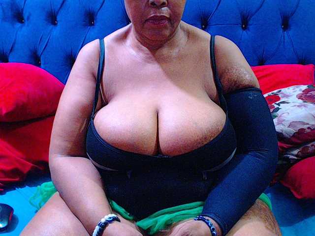 Ebonycandy10