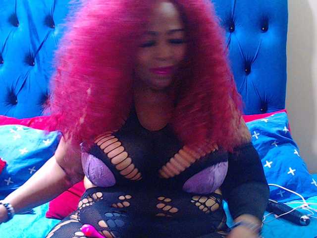 Ebonycandy10 live cam preview