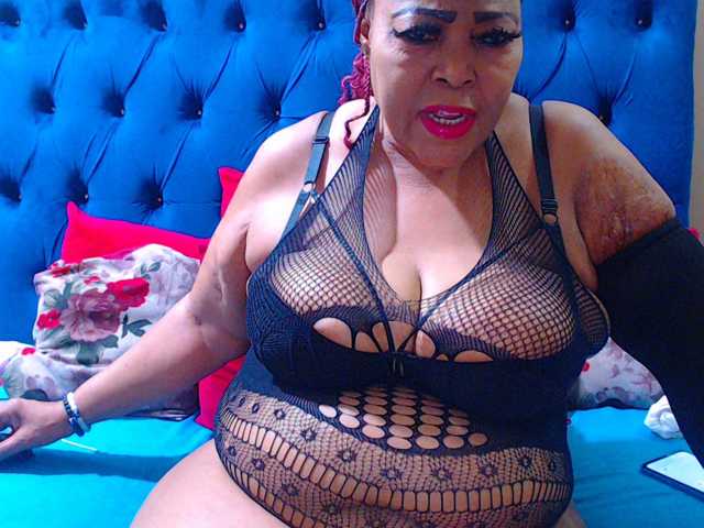 Ebonycandy10 live cam preview