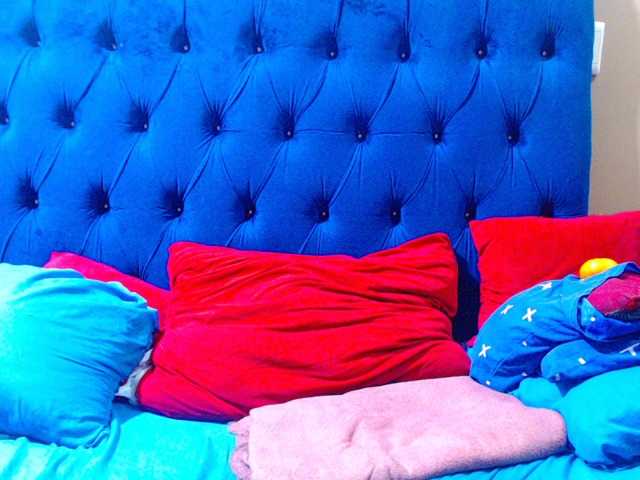 Ebonycandy10 live cam on BongaCams