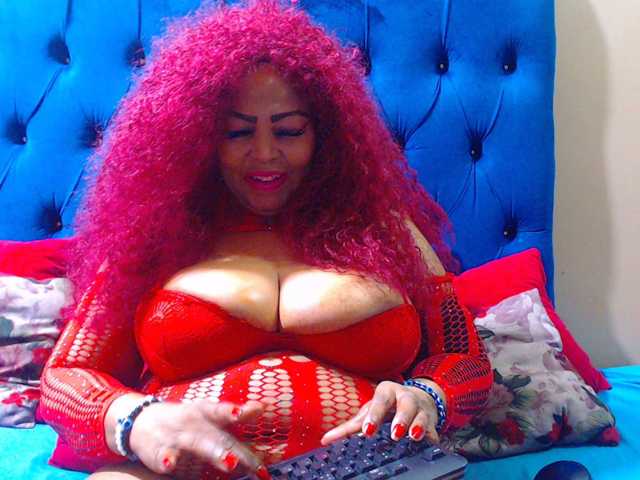 Ebonycandy10 live cam preview