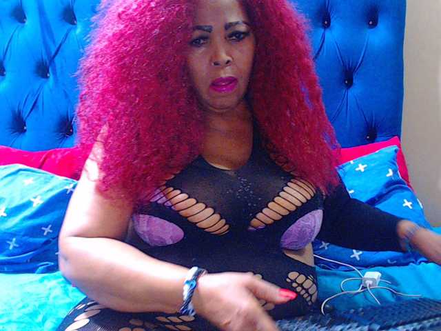 Ebonycandy10 live cam preview