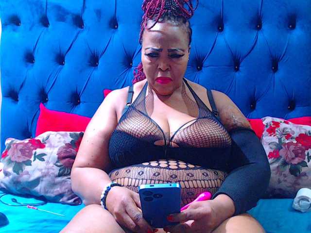 Ebonycandy10 live cam preview