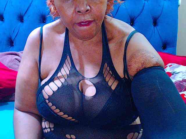 Ebonycandy10