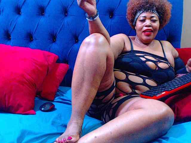 Ebonycandy10