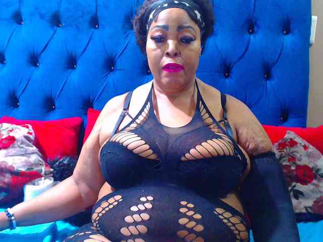 Ebonycandy10 webcam
