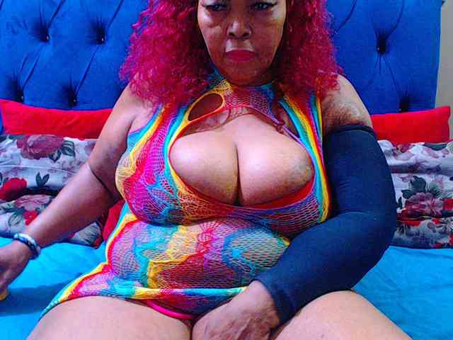 Ebonycandy10 webcam