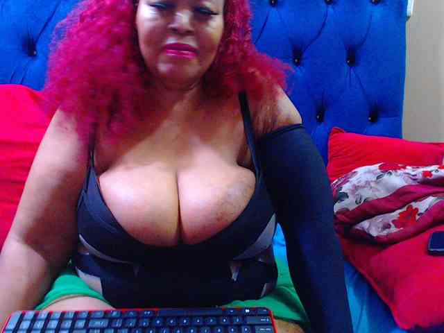 Ebonycandy10