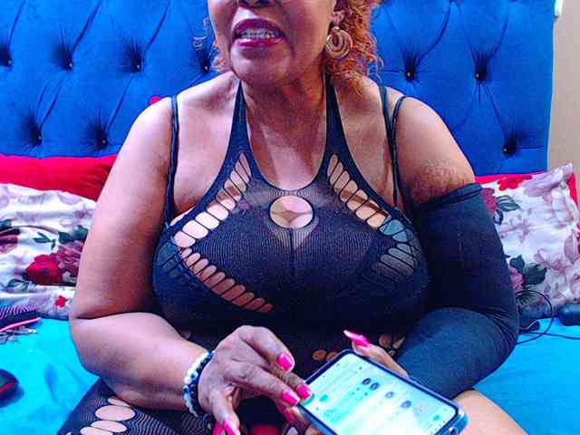 Ebonycandy10