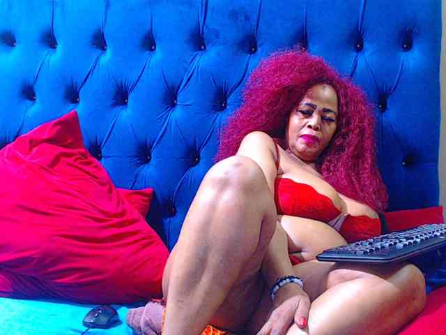 Ebonycandy10