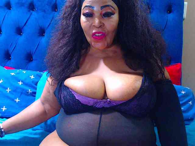 Ebonycandy10