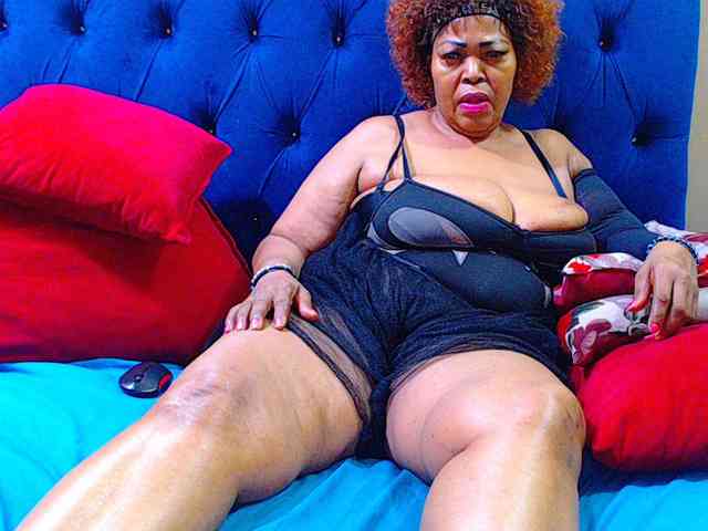 Ebonycandy10