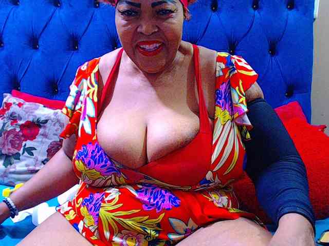 Ebonycandy10 webcam