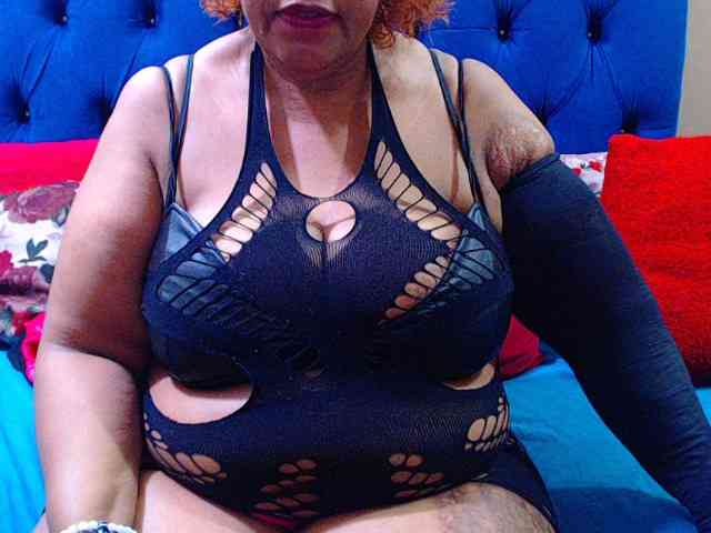 Ebonycandy10 webcam