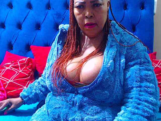 Ebonycandy10 webcam