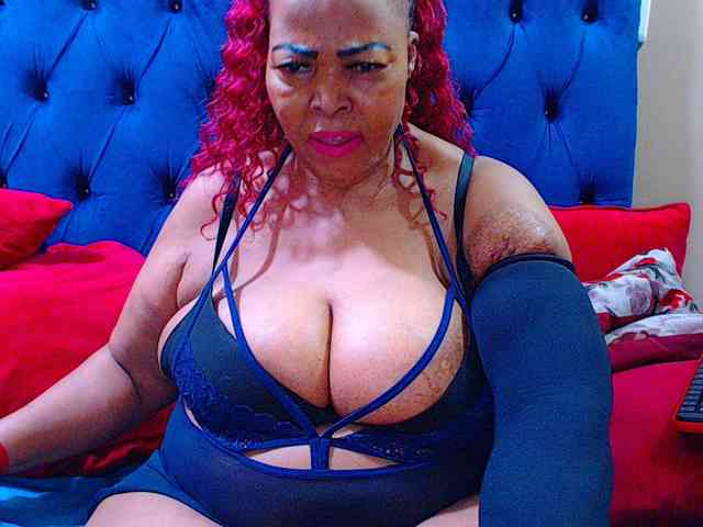Ebonycandy10