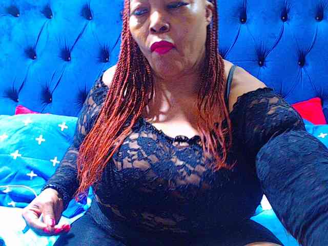 Ebonycandy10 webcam