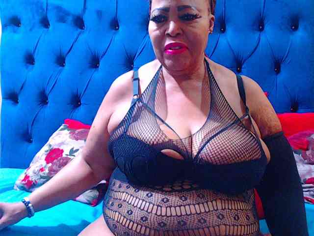 Ebonycandy10 webcam