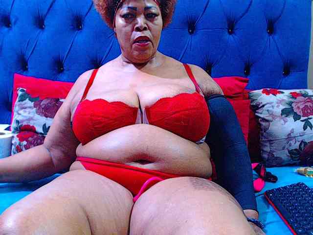 Ebonycandy10 webcam