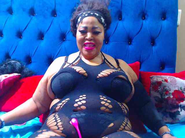 Ebonycandy10 webcam