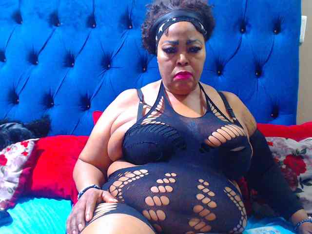 Ebonycandy10 webcam