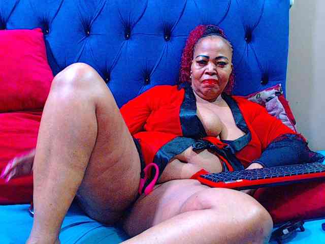 Ebonycandy10 webcam
