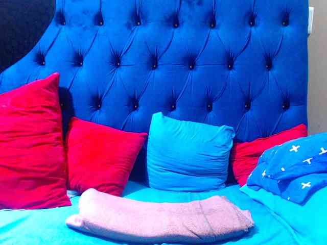 Ebonycandy10 webcam