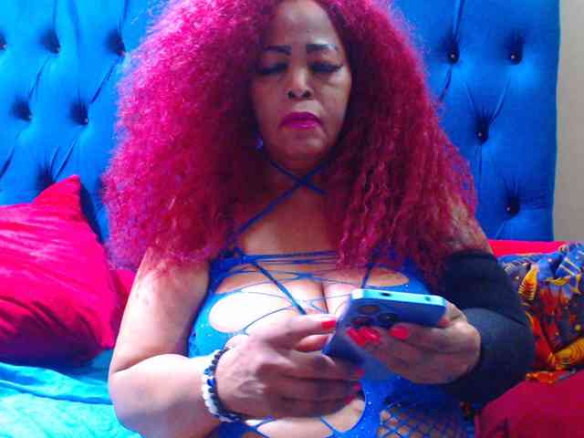 Ebonycandy10