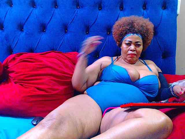 Ebonycandy10 webcam
