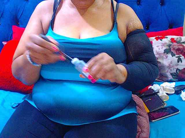 Ebonycandy10 webcam