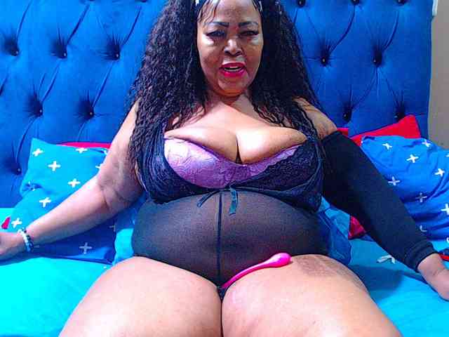 Ebonycandy10