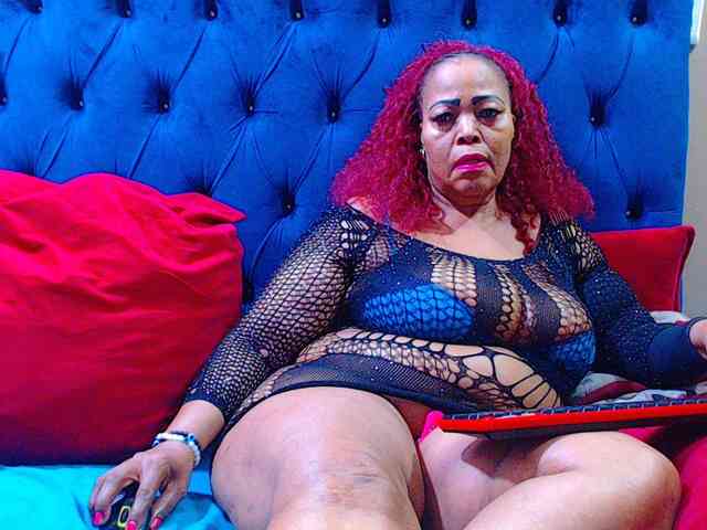 Ebonycandy10 webcam