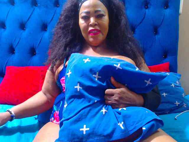 Ebonycandy10 webcam