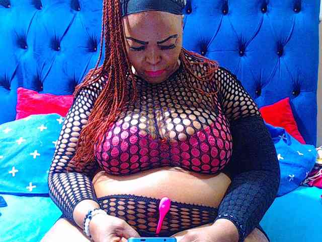 Ebonycandy10 webcam