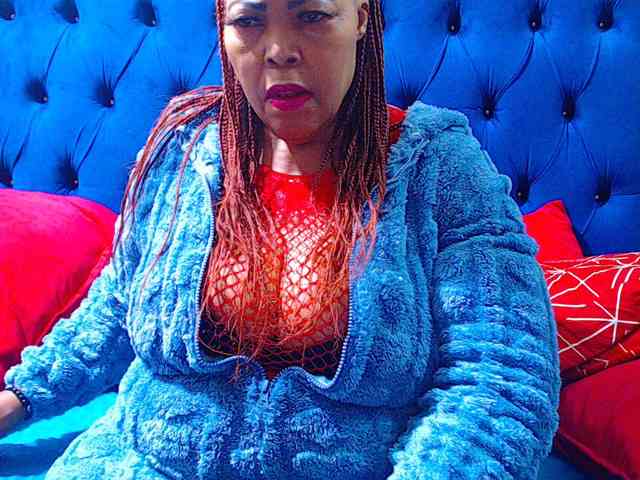 Ebonycandy10 webcam