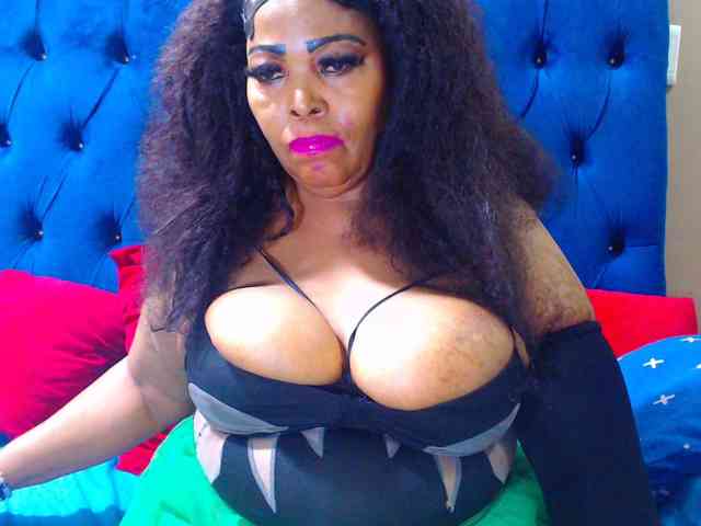 Ebonycandy10 webcam