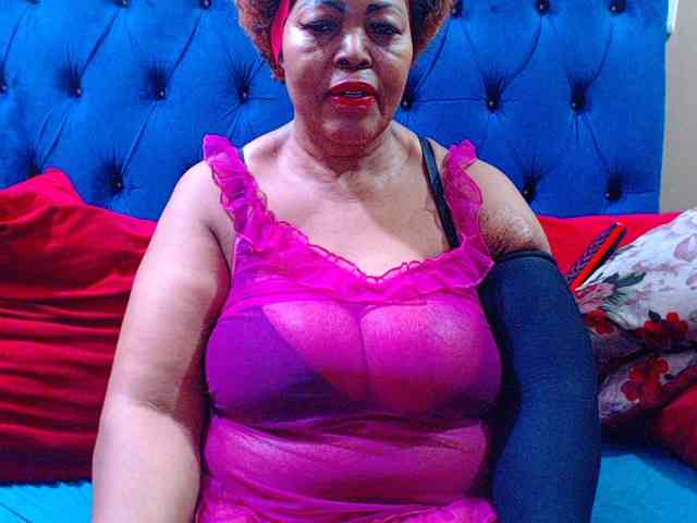 Ebonycandy10 webcam