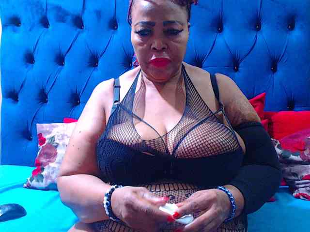 Ebonycandy10 webcam
