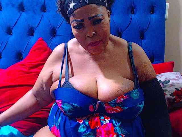 Modèle: Ebonycandy10