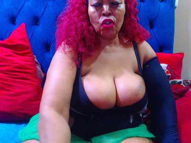 Ebonycandy10 webcam