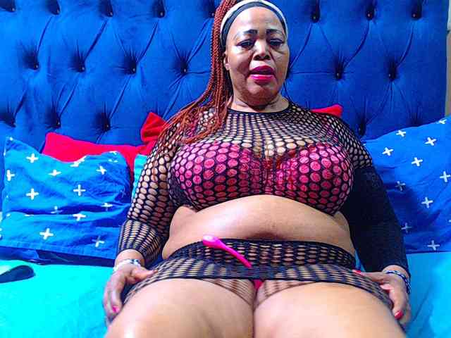 Ebonycandy10 webcam