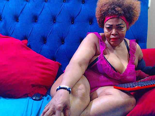 Ebonycandy10