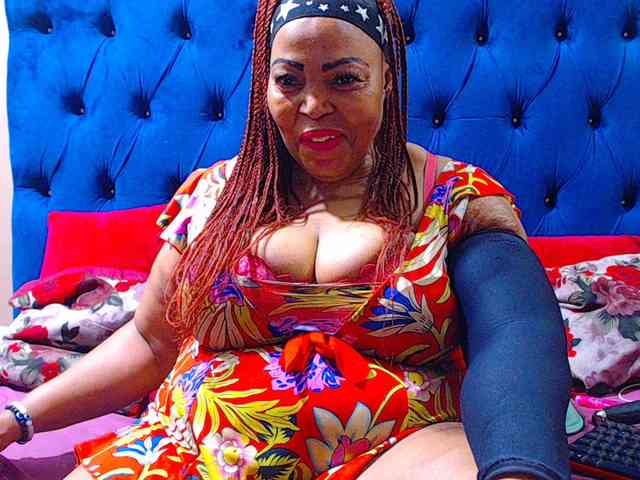 Ebonycandy10 webcam