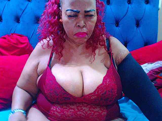 Ebonycandy10 webcam