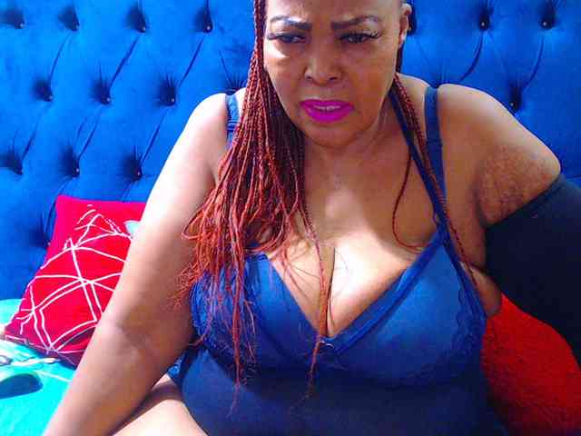 Ebonycandy10 webcam