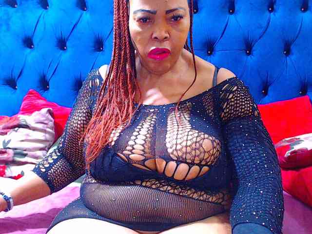 Ebonycandy10