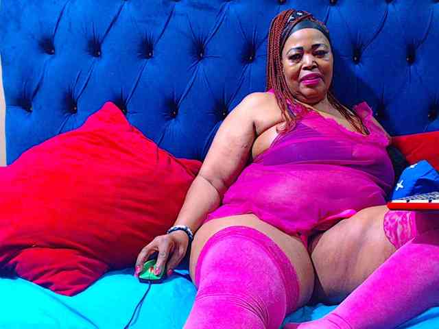Ebonycandy10 webcam